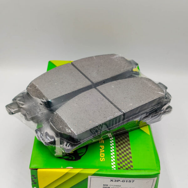 Колодки тормозные передние IXAT X3P0157 Presage U31 03-,Elgrand AE50/E51 98-/02- JBP0213 D1248M