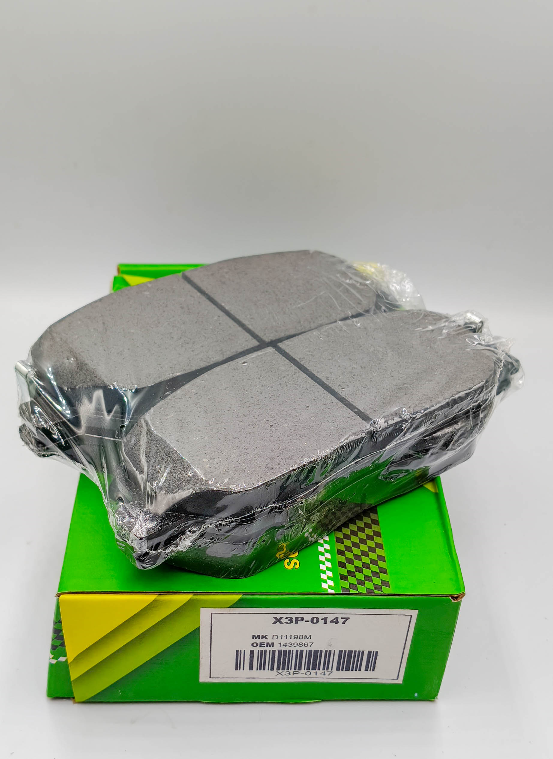 Колодки тормозные передние IXAT X3P0147 Santa Fe 06- D11198MH Колодки тормозные передние IXAT X3P0147 Santa Fe 06- D11198MH