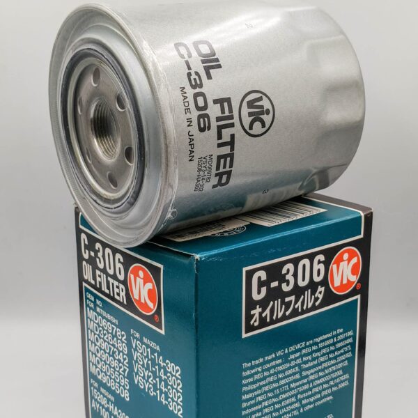 Фильтр масляный VIC C306