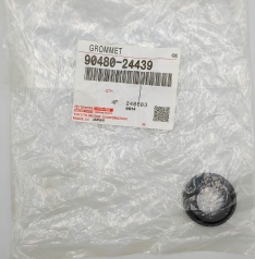 Кольцо уплотнительное вакуумного усилителя Toyota 9048024439