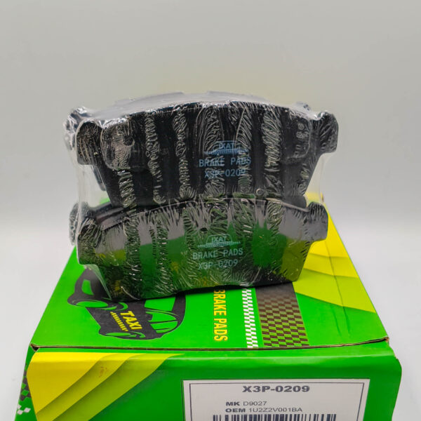 Колодки тормозные передние IXAT X3P0209 WagonR MH21S, AZ_Wagon MJ21S D9027