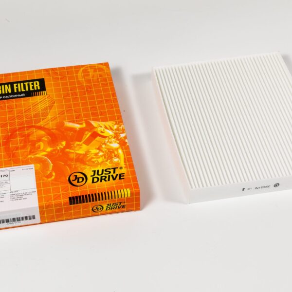 Фильтр салонный JustDrive JDAC0170 Hyundai Accent MC 2005-2010 Elantra HD 2006-2011 i30 GD 2011-