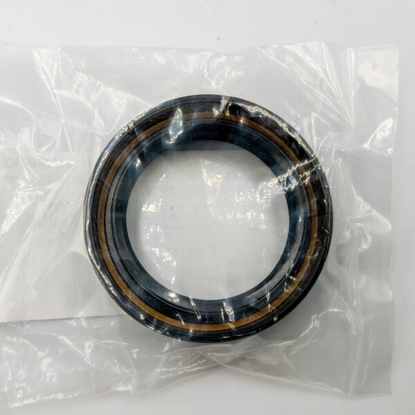 Сальник привода левый Subaru 806735290 Forester SG5 Legacy B4 EJ255, FA20, FB16, EE20Z, EJ201, EJ204