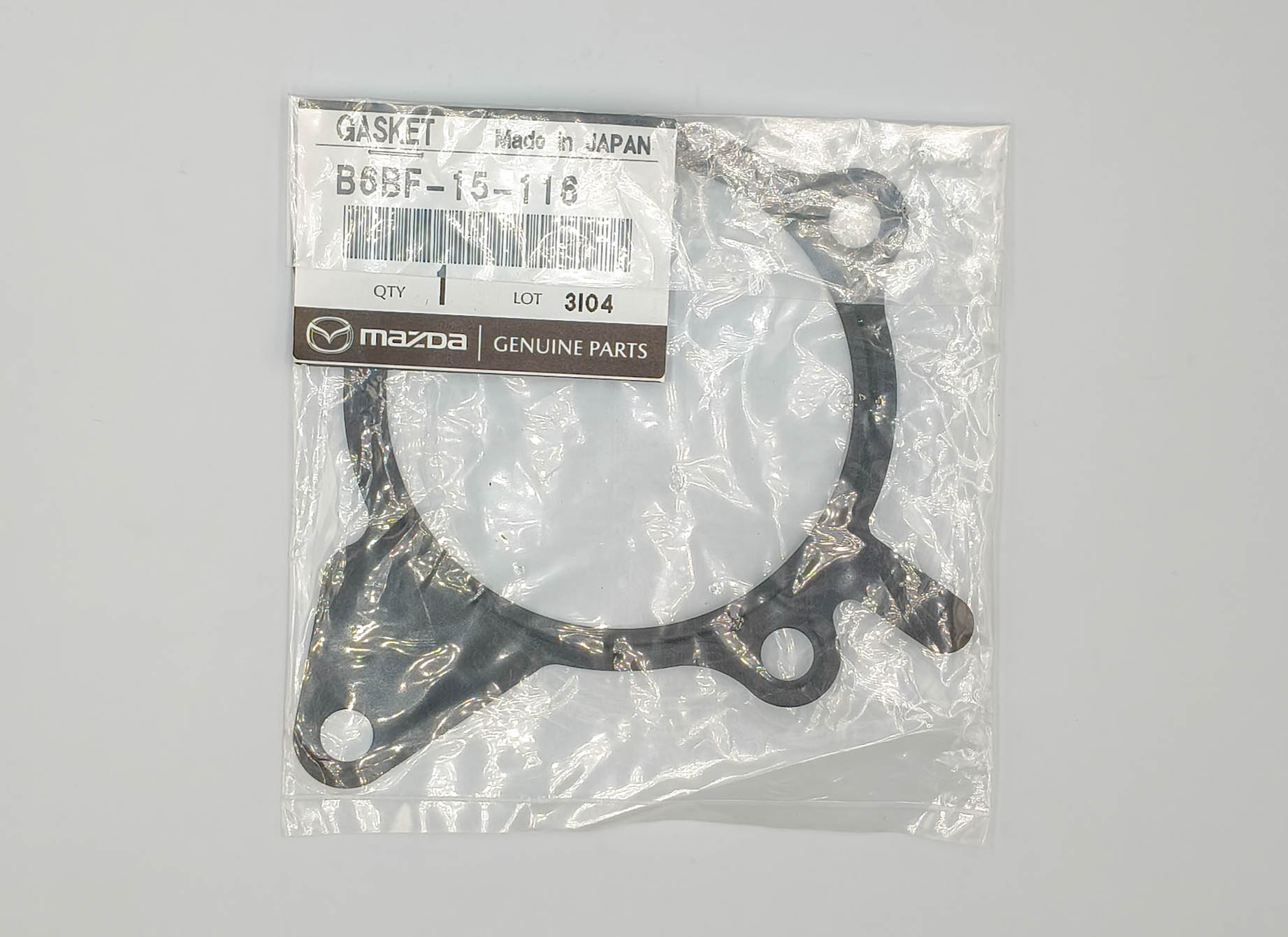 Прокладка уплотнительная помпы охлаждения Mazda B6BF15116 Mazda Demio DW3W Familia BHA3P Прокладка уплотнительная помпы охлаждения Mazda B6BF15116 Mazda Demio DW3W Familia BHA3P