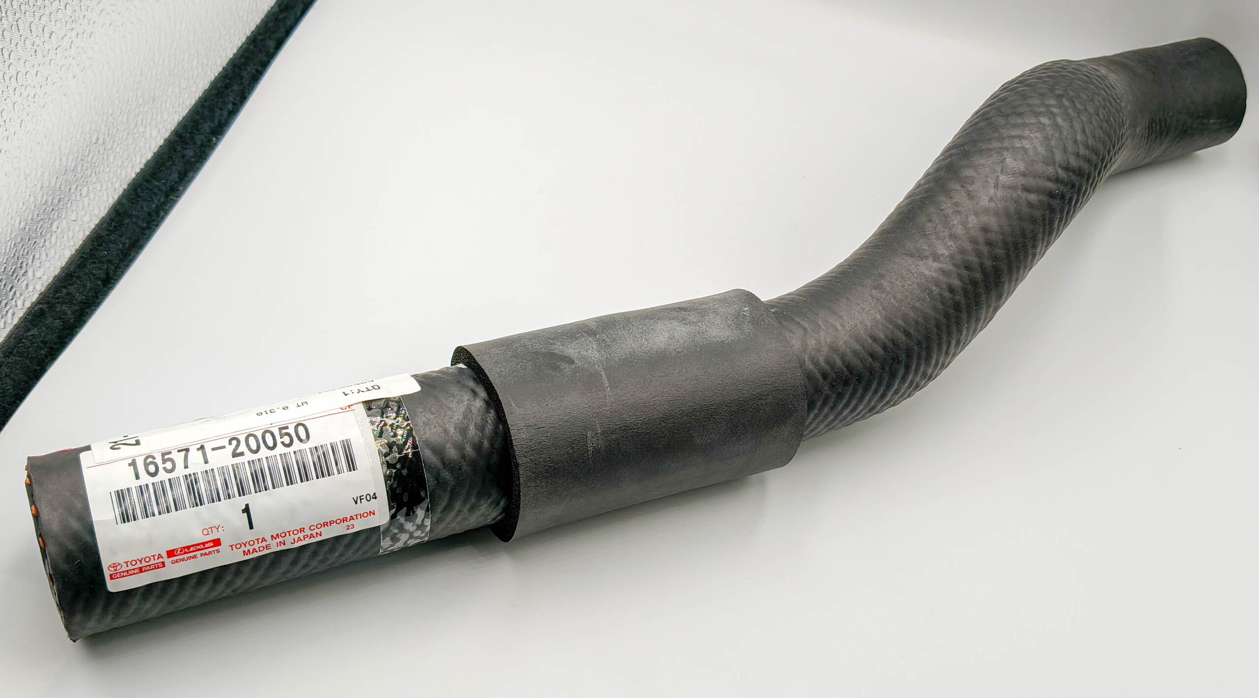 Патрубок радиатора охлаждения верх Toyota 1657120050 Toyota Highlander Kluger ACU25 1MZ 3MZ 2AZ 3MZ Патрубок радиатора охлаждения верх Toyota 1657120050 Toyota Highlander Kluger ACU25 1MZ 3MZ 2AZ 3MZ