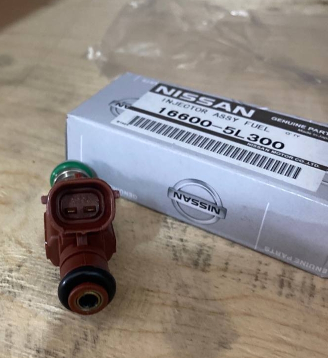 16600-5L300 Форсунка топливная Nissan QG18DE QG13DE QG15DE VQ23DE VQ20DE QG16DE