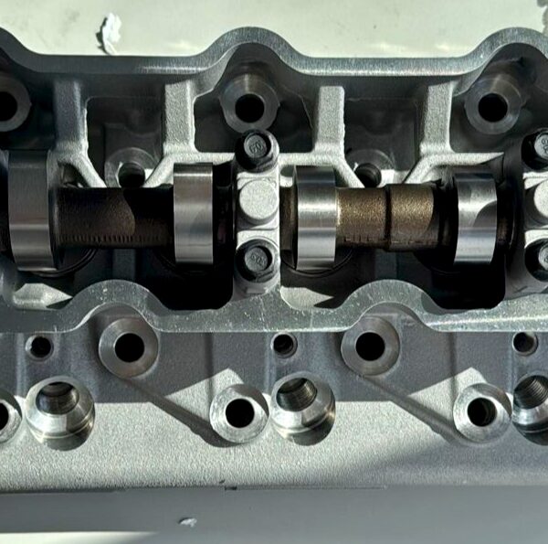 Головка ГБЦ в сборе Mitsubishi Delica PD8W 4M40 Pajero V26W (под заказ 1 неделя!) (Китай)