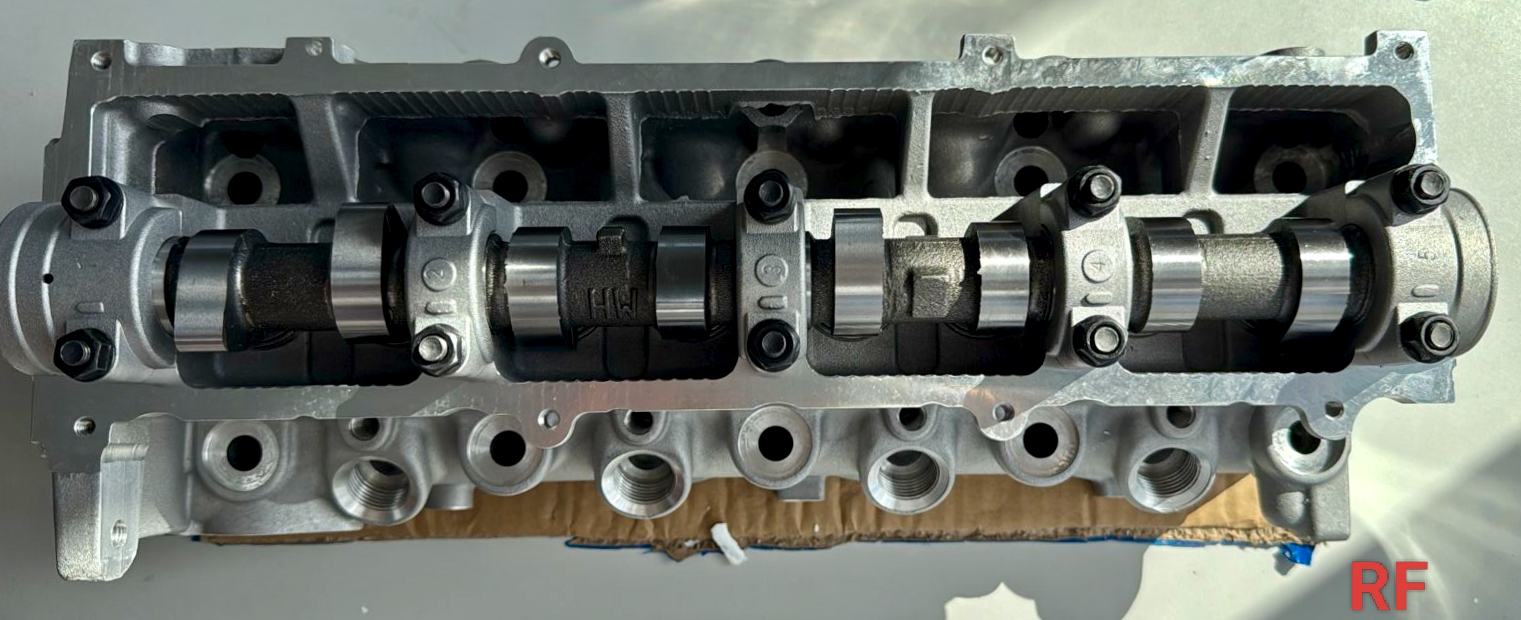 Головка ГБЦ в сборе Mazda Bongo SE28M SE28R R2 RF Suzuki сверху термос (под заказ 1 неделя!) (Китай) Головка ГБЦ в сборе Mazda Bongo SE28M SE28R R2 RF Suzuki сверху термос (под заказ 1 неделя!) (Китай)