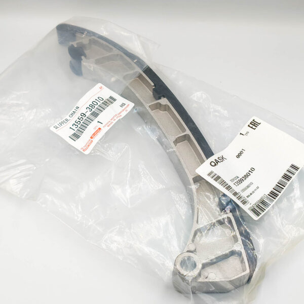 Направляющая цепи ГРМ Toyota 1355938010 Lexus LX570 3URFE