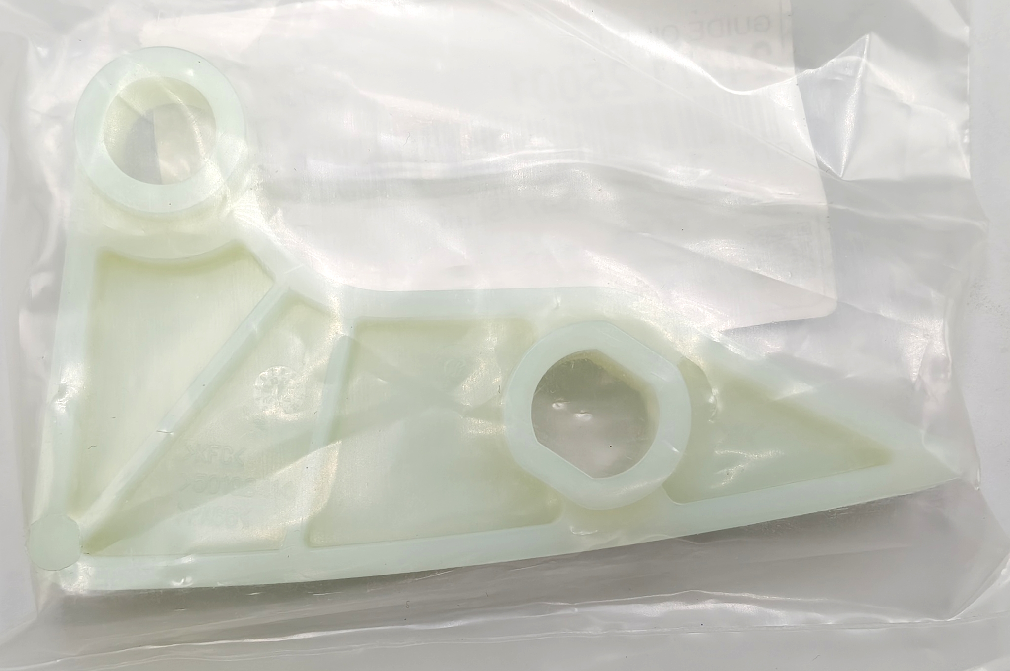 Направляющая цепи маслонасоса Hyundai/Kia 2447125001 G4KD G4KF G4KJ G4KE G4KС