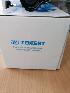 Амортизатор передний левый Zekkert SG5001 Corolla (E120) 01- JAS0001 DG11053